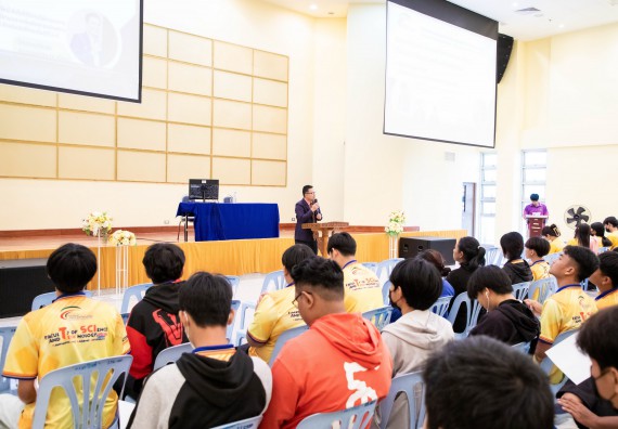 ภาพกิจกรรม  โครงการพัฒนานักศึกษา คณะวิทยาศาสตร์และเทคโนโลยี กิจกรรมเตรียมความพร้อมเพื่อออกสู่งาน