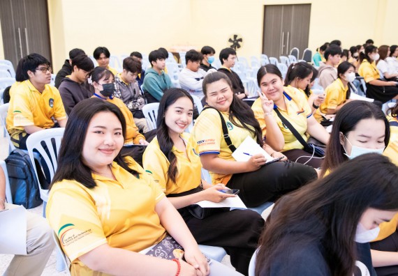 ภาพกิจกรรม  โครงการพัฒนานักศึกษา คณะวิทยาศาสตร์และเทคโนโลยี กิจกรรมเตรียมความพร้อมเพื่อออกสู่งาน
