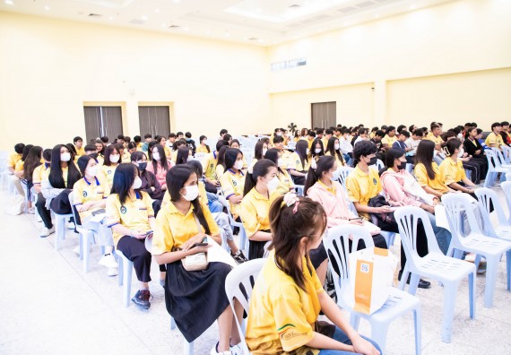 ภาพกิจกรรม  โครงการพัฒนานักศึกษา คณะวิทยาศาสตร์และเทคโนโลยี กิจกรรมเตรียมความพร้อมเพื่อออกสู่งาน