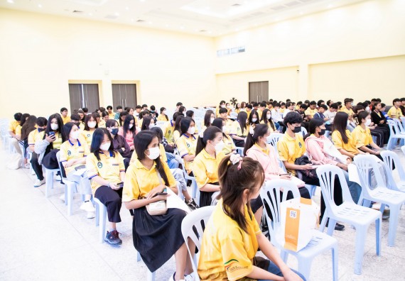 ภาพกิจกรรม  โครงการพัฒนานักศึกษา คณะวิทยาศาสตร์และเทคโนโลยี กิจกรรมเตรียมความพร้อมเพื่อออกสู่งาน