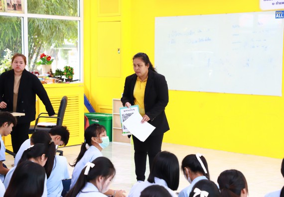 คณะวิทยาศาสตร์และเทคโนโลยี จัดค่ายวิทยาศาสตร์สัญจร ปีการศึกษา 2566 โรงเรียนมัธยมพัชรกิติยาภา 2 กำแพงเพชร