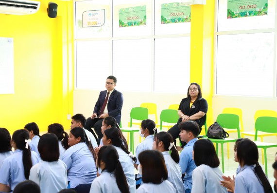 คณะวิทยาศาสตร์และเทคโนโลยี จัดค่ายวิทยาศาสตร์สัญจร ปีการศึกษา 2566 โรงเรียนมัธยมพัชรกิติยาภา 2 กำแพงเพชร