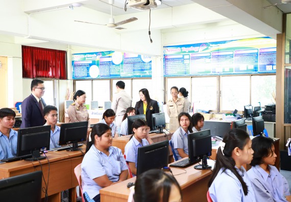 คณะวิทยาศาสตร์และเทคโนโลยี จัดค่ายวิทยาศาสตร์สัญจร ปีการศึกษา 2566 โรงเรียนมัธยมพัชรกิติยาภา 2 กำแพงเพชร