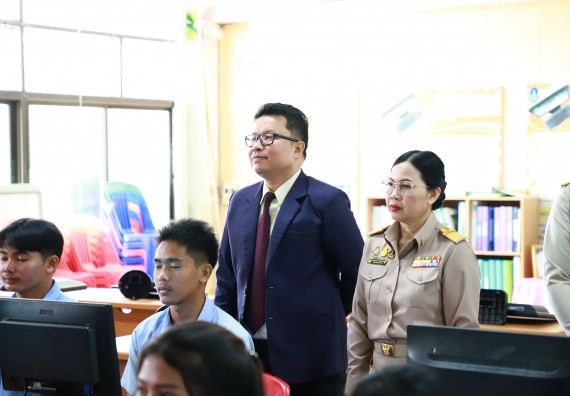 คณะวิทยาศาสตร์และเทคโนโลยี จัดค่ายวิทยาศาสตร์สัญจร ปีการศึกษา 2566 โรงเรียนมัธยมพัชรกิติยาภา 2 กำแพงเพชร