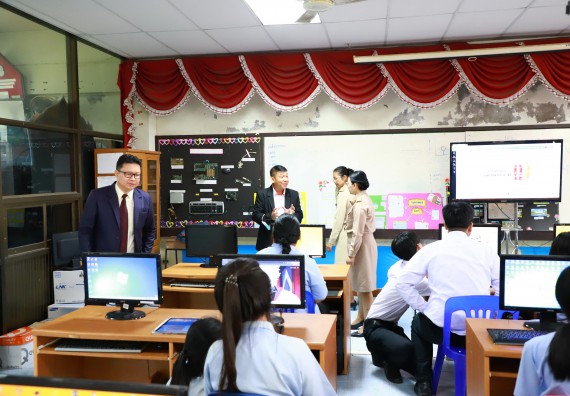 คณะวิทยาศาสตร์และเทคโนโลยี จัดค่ายวิทยาศาสตร์สัญจร ปีการศึกษา 2566 โรงเรียนมัธยมพัชรกิติยาภา 2 กำแพงเพชร