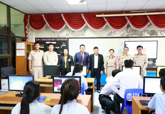 คณะวิทยาศาสตร์และเทคโนโลยี จัดค่ายวิทยาศาสตร์สัญจร ปีการศึกษา 2566 โรงเรียนมัธยมพัชรกิติยาภา 2 กำแพงเพชร