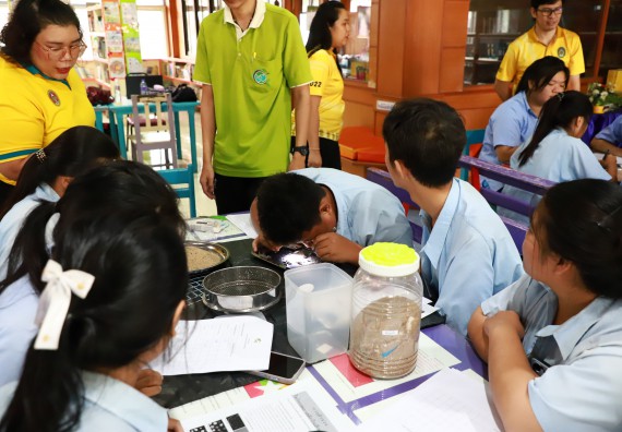 คณะวิทยาศาสตร์และเทคโนโลยี จัดค่ายวิทยาศาสตร์สัญจร ปีการศึกษา 2566 โรงเรียนมัธยมพัชรกิติยาภา 2 กำแพงเพชร