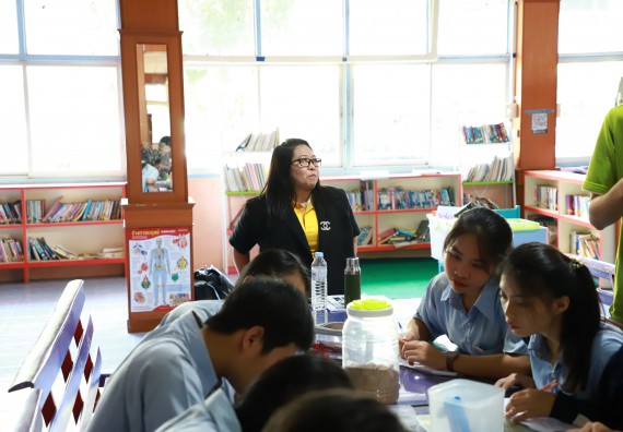 คณะวิทยาศาสตร์และเทคโนโลยี จัดค่ายวิทยาศาสตร์สัญจร ปีการศึกษา 2566 โรงเรียนมัธยมพัชรกิติยาภา 2 กำแพงเพชร