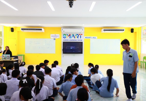 คณะวิทยาศาสตร์และเทคโนโลยี จัดค่ายวิทยาศาสตร์สัญจร ปีการศึกษา 2566 โรงเรียนมัธยมพัชรกิติยาภา 2 กำแพงเพชร