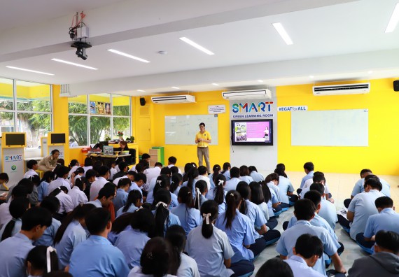 คณะวิทยาศาสตร์และเทคโนโลยี จัดค่ายวิทยาศาสตร์สัญจร ปีการศึกษา 2566 โรงเรียนมัธยมพัชรกิติยาภา 2 กำแพงเพชร