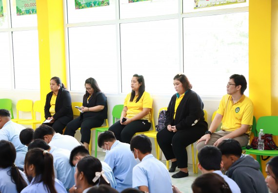 คณะวิทยาศาสตร์และเทคโนโลยี จัดค่ายวิทยาศาสตร์สัญจร ปีการศึกษา 2566 โรงเรียนมัธยมพัชรกิติยาภา 2 กำแพงเพชร