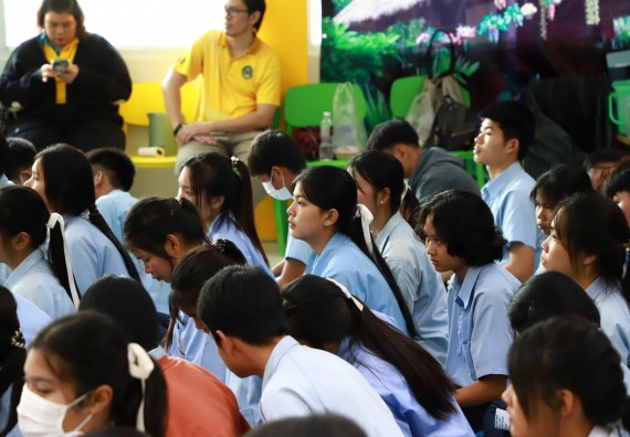 คณะวิทยาศาสตร์และเทคโนโลยี จัดค่ายวิทยาศาสตร์สัญจร ปีการศึกษา 2566 โรงเรียนมัธยมพัชรกิติยาภา 2 กำแพงเพชร