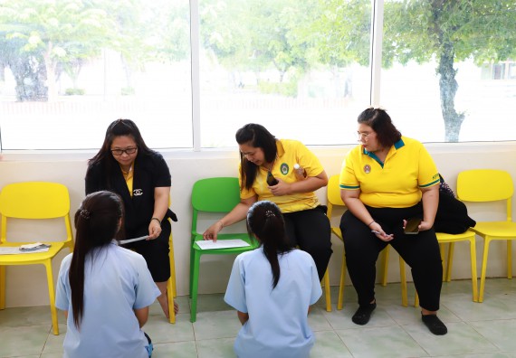 คณะวิทยาศาสตร์และเทคโนโลยี จัดค่ายวิทยาศาสตร์สัญจร ปีการศึกษา 2566 โรงเรียนมัธยมพัชรกิติยาภา 2 กำแพงเพชร