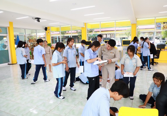 คณะวิทยาศาสตร์และเทคโนโลยี จัดค่ายวิทยาศาสตร์สัญจร ปีการศึกษา 2566 โรงเรียนมัธยมพัชรกิติยาภา 2 กำแพงเพชร