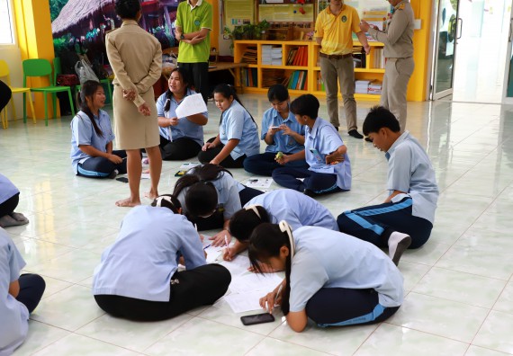 คณะวิทยาศาสตร์และเทคโนโลยี จัดค่ายวิทยาศาสตร์สัญจร ปีการศึกษา 2566 โรงเรียนมัธยมพัชรกิติยาภา 2 กำแพงเพชร