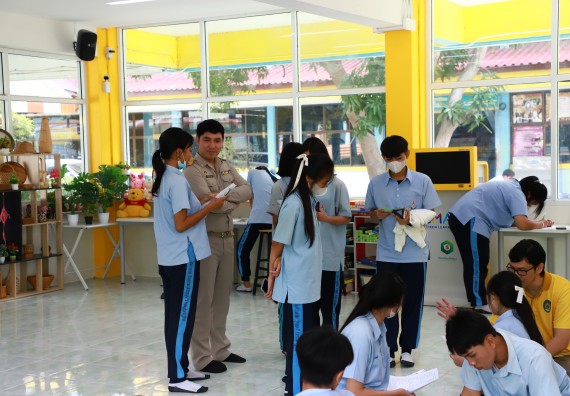 คณะวิทยาศาสตร์และเทคโนโลยี จัดค่ายวิทยาศาสตร์สัญจร ปีการศึกษา 2566 โรงเรียนมัธยมพัชรกิติยาภา 2 กำแพงเพชร