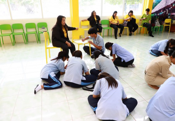 คณะวิทยาศาสตร์และเทคโนโลยี จัดค่ายวิทยาศาสตร์สัญจร ปีการศึกษา 2566 โรงเรียนมัธยมพัชรกิติยาภา 2 กำแพงเพชร