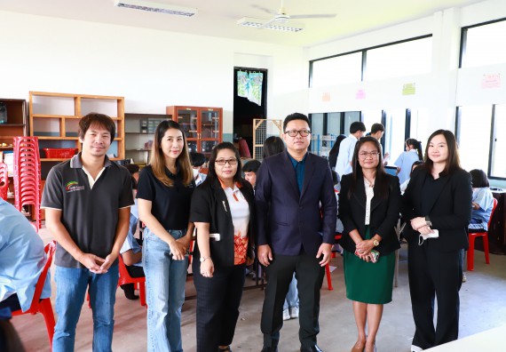 ภาพกิจกรรม   คณะวิทยาศาสตร์และเทคโนโลยี จัดค่ายวิทยาศาสตร์สัญจร ปีการศึกษา 2566  โรงเรียนวังไทรวิทยาคม