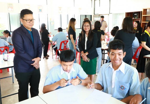 ภาพกิจกรรม   คณะวิทยาศาสตร์และเทคโนโลยี จัดค่ายวิทยาศาสตร์สัญจร ปีการศึกษา 2566  โรงเรียนวังไทรวิทยาคม