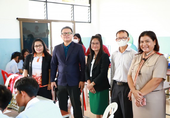 ภาพกิจกรรม   คณะวิทยาศาสตร์และเทคโนโลยี จัดค่ายวิทยาศาสตร์สัญจร ปีการศึกษา 2566  โรงเรียนวังไทรวิทยาคม