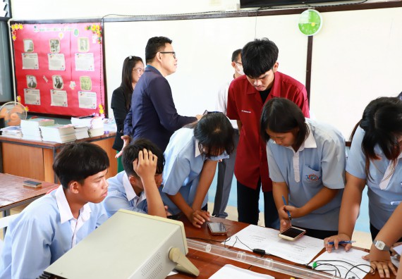 ภาพกิจกรรม   คณะวิทยาศาสตร์และเทคโนโลยี จัดค่ายวิทยาศาสตร์สัญจร ปีการศึกษา 2566  โรงเรียนวังไทรวิทยาคม