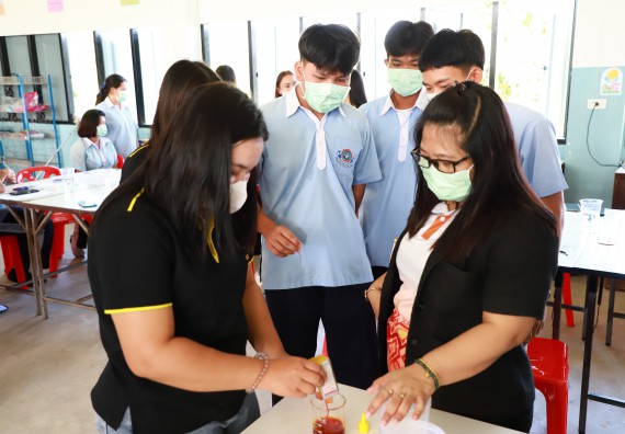 ภาพกิจกรรม   คณะวิทยาศาสตร์และเทคโนโลยี จัดค่ายวิทยาศาสตร์สัญจร ปีการศึกษา 2566  โรงเรียนวังไทรวิทยาคม