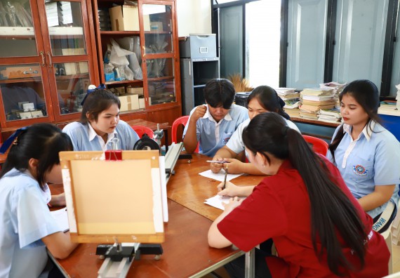 ภาพกิจกรรม   คณะวิทยาศาสตร์และเทคโนโลยี จัดค่ายวิทยาศาสตร์สัญจร ปีการศึกษา 2566  โรงเรียนวังไทรวิทยาคม