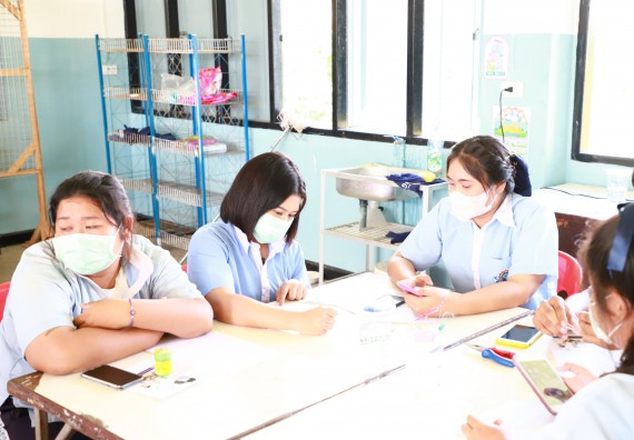 ภาพกิจกรรม   คณะวิทยาศาสตร์และเทคโนโลยี จัดค่ายวิทยาศาสตร์สัญจร ปีการศึกษา 2566  โรงเรียนวังไทรวิทยาคม