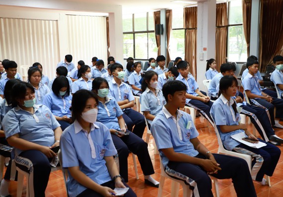 ภาพกิจกรรม   คณะวิทยาศาสตร์และเทคโนโลยี จัดค่ายวิทยาศาสตร์สัญจร ปีการศึกษา 2566  โรงเรียนวังไทรวิทยาคม