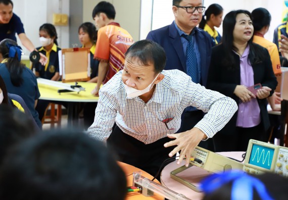 คณะวิทยาศาสตร์และเทคโนโลยี จัดค่ายวิทยาศาสตร์สัญจร ปีการศึกษา 2566  โรงเรียนเรืองวิทย์พิทยาคม