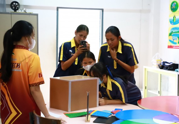 คณะวิทยาศาสตร์และเทคโนโลยี จัดค่ายวิทยาศาสตร์สัญจร ปีการศึกษา 2566  โรงเรียนเรืองวิทย์พิทยาคม