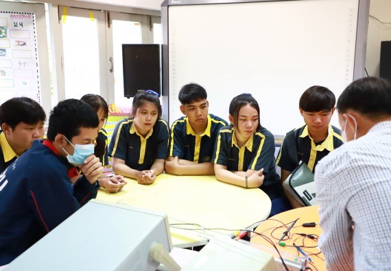 คณะวิทยาศาสตร์และเทคโนโลยี จัดค่ายวิทยาศาสตร์สัญจร ปีการศึกษา 2566  โรงเรียนเรืองวิทย์พิทยาคม