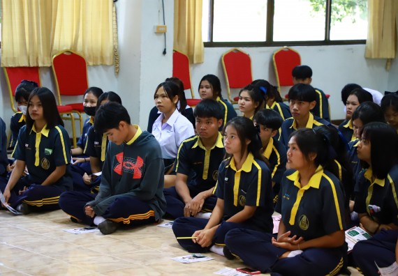 คณะวิทยาศาสตร์และเทคโนโลยี จัดค่ายวิทยาศาสตร์สัญจร ปีการศึกษา 2566  โรงเรียนเรืองวิทย์พิทยาคม