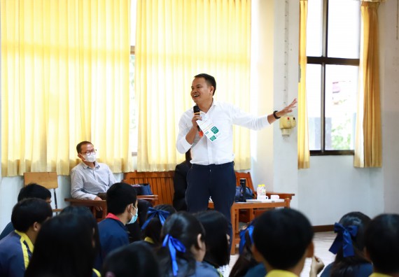 คณะวิทยาศาสตร์และเทคโนโลยี จัดค่ายวิทยาศาสตร์สัญจร ปีการศึกษา 2566  โรงเรียนเรืองวิทย์พิทยาคม