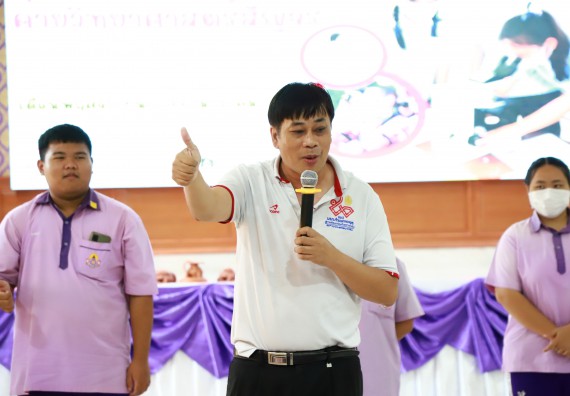 ภาพกิจกรรม  คณะวิทยาศาสตร์และเทคโนโลยี จัดค่ายวิทยาศาสตร์สัญจร ปีการศึกษา 2566  โรงเรียนคลองขลุงราษฎร์รังสรรค์