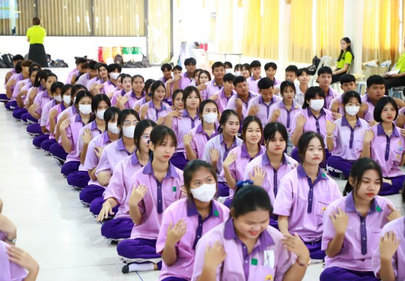 ภาพกิจกรรม  คณะวิทยาศาสตร์และเทคโนโลยี จัดค่ายวิทยาศาสตร์สัญจร ปีการศึกษา 2566  โรงเรียนคลองขลุงราษฎร์รังสรรค์