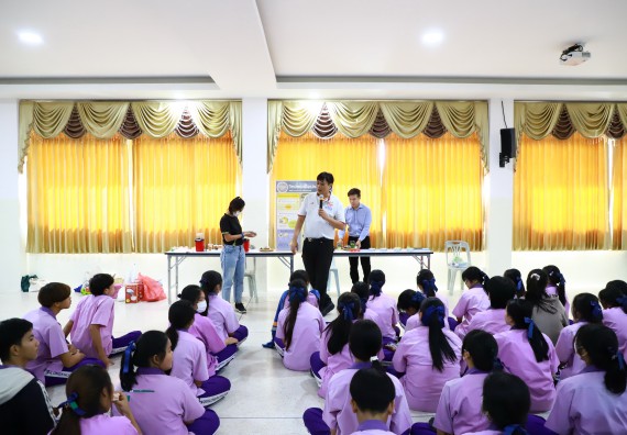 ภาพกิจกรรม  คณะวิทยาศาสตร์และเทคโนโลยี จัดค่ายวิทยาศาสตร์สัญจร ปีการศึกษา 2566  โรงเรียนคลองขลุงราษฎร์รังสรรค์