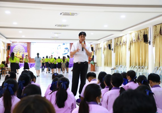 ภาพกิจกรรม  คณะวิทยาศาสตร์และเทคโนโลยี จัดค่ายวิทยาศาสตร์สัญจร ปีการศึกษา 2566  โรงเรียนคลองขลุงราษฎร์รังสรรค์