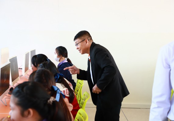 ภาพกิจกรรม  คณะวิทยาศาสตร์และเทคโนโลยี จัดค่ายวิทยาศาสตร์สัญจร ปีการศึกษา 2566  โรงเรียนคลองขลุงราษฎร์รังสรรค์