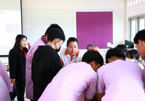 ภาพกิจกรรม  คณะวิทยาศาสตร์และเทคโนโลยี จัดค่ายวิทยาศาสตร์สัญจร ปีการศึกษา 2566  โรงเรียนคลองขลุงราษฎร์รังสรรค์