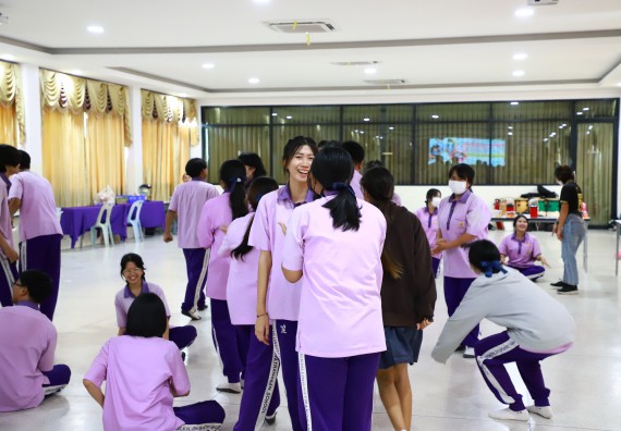 ภาพกิจกรรม  คณะวิทยาศาสตร์และเทคโนโลยี จัดค่ายวิทยาศาสตร์สัญจร ปีการศึกษา 2566  โรงเรียนคลองขลุงราษฎร์รังสรรค์