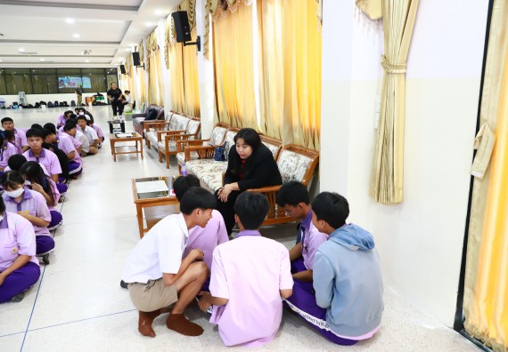 ภาพกิจกรรม  คณะวิทยาศาสตร์และเทคโนโลยี จัดค่ายวิทยาศาสตร์สัญจร ปีการศึกษา 2566  โรงเรียนคลองขลุงราษฎร์รังสรรค์