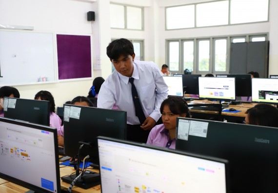 ภาพกิจกรรม  คณะวิทยาศาสตร์และเทคโนโลยี จัดค่ายวิทยาศาสตร์สัญจร ปีการศึกษา 2566  โรงเรียนคลองขลุงราษฎร์รังสรรค์