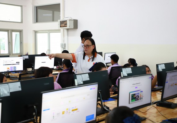 ภาพกิจกรรม  คณะวิทยาศาสตร์และเทคโนโลยี จัดค่ายวิทยาศาสตร์สัญจร ปีการศึกษา 2566  โรงเรียนคลองขลุงราษฎร์รังสรรค์