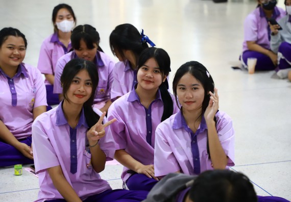 ภาพกิจกรรม  คณะวิทยาศาสตร์และเทคโนโลยี จัดค่ายวิทยาศาสตร์สัญจร ปีการศึกษา 2566  โรงเรียนคลองขลุงราษฎร์รังสรรค์