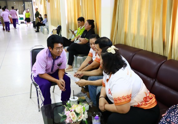 ภาพกิจกรรม  คณะวิทยาศาสตร์และเทคโนโลยี จัดค่ายวิทยาศาสตร์สัญจร ปีการศึกษา 2566  โรงเรียนคลองขลุงราษฎร์รังสรรค์