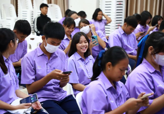 คณะวิทยาศาสตร์และเทคโนโลยี จัดค่ายวิทยาศาสตร์สัญจร ปีการศึกษา 2566  โรงเรียนขาณุวิทยา