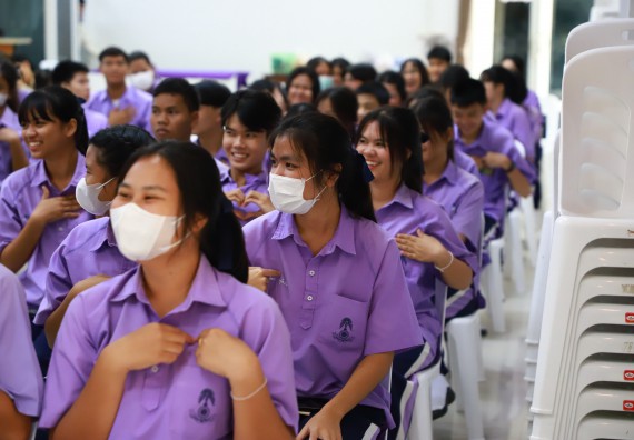 คณะวิทยาศาสตร์และเทคโนโลยี จัดค่ายวิทยาศาสตร์สัญจร ปีการศึกษา 2566  โรงเรียนขาณุวิทยา