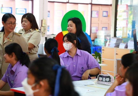 คณะวิทยาศาสตร์และเทคโนโลยี จัดค่ายวิทยาศาสตร์สัญจร ปีการศึกษา 2566  โรงเรียนขาณุวิทยา