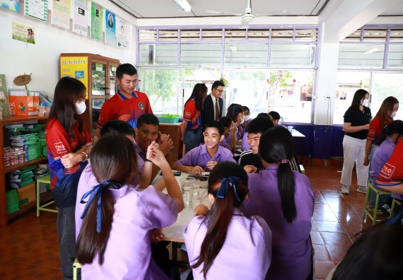 คณะวิทยาศาสตร์และเทคโนโลยี จัดค่ายวิทยาศาสตร์สัญจร ปีการศึกษา 2566  โรงเรียนขาณุวิทยา